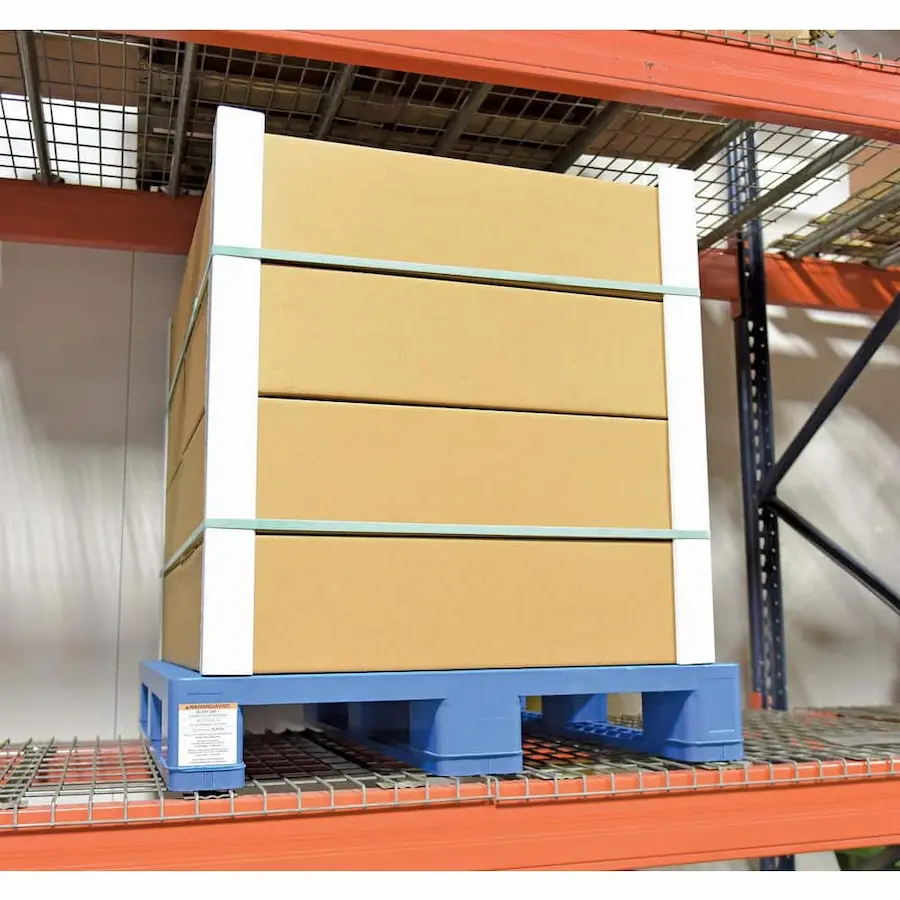Packing 7 cartons on plastic pallet with Strappled from APP