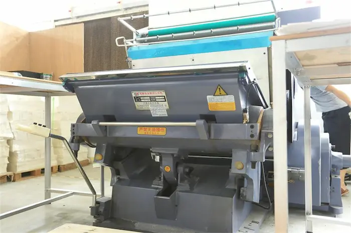 Hot stamping machine from APP custom packaging factory